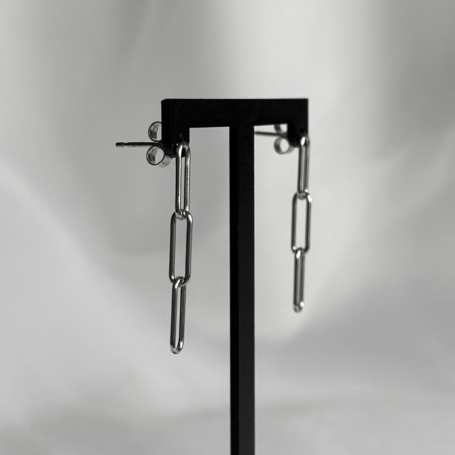 Paperclip Chain Studs