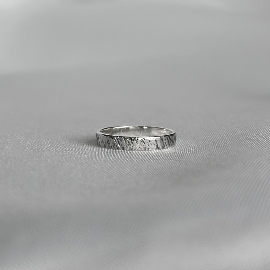 Thin Bark Ring