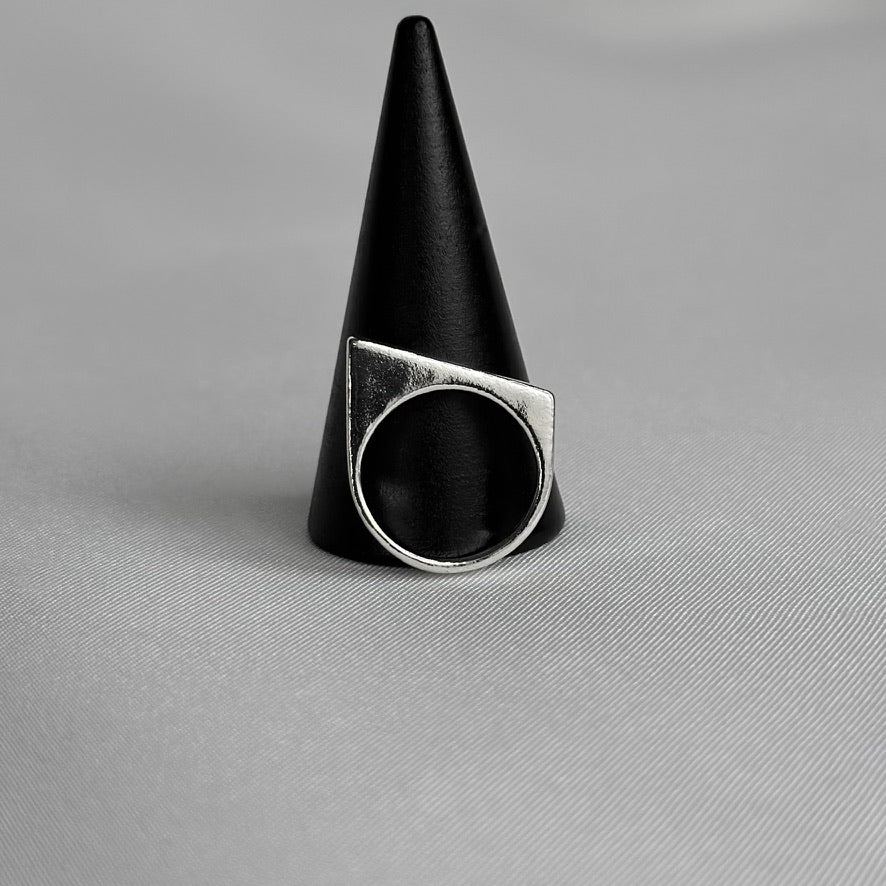 The 'Knuckle Duster' Ring