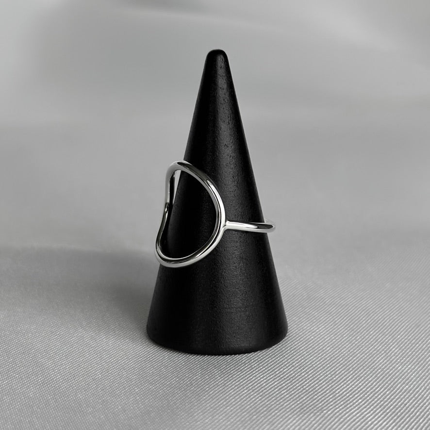 Agape Basic Circle Ring