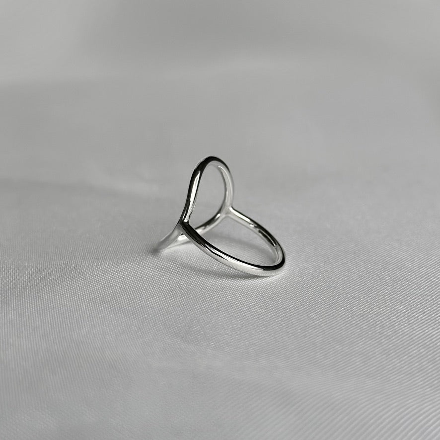 Agape Basic Circle Ring