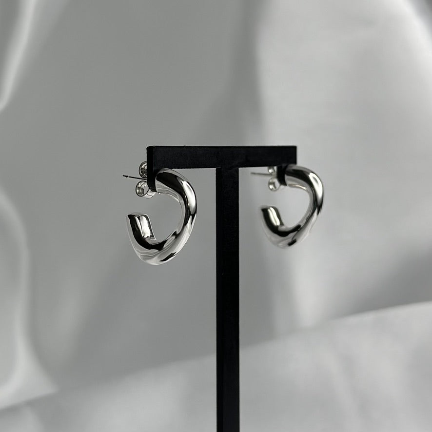 Abstract Chunky Hoops