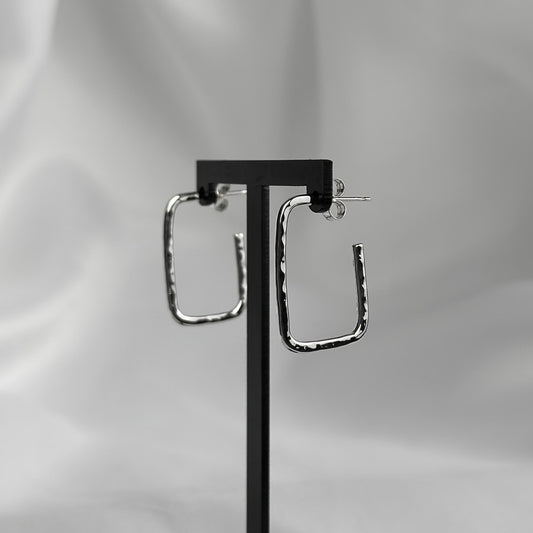 Hammered Rectangle Hoops