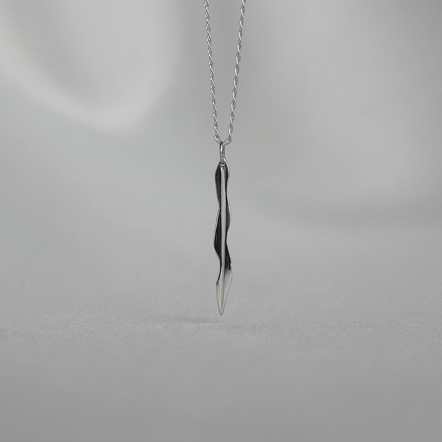 Wavy Dagger Necklace